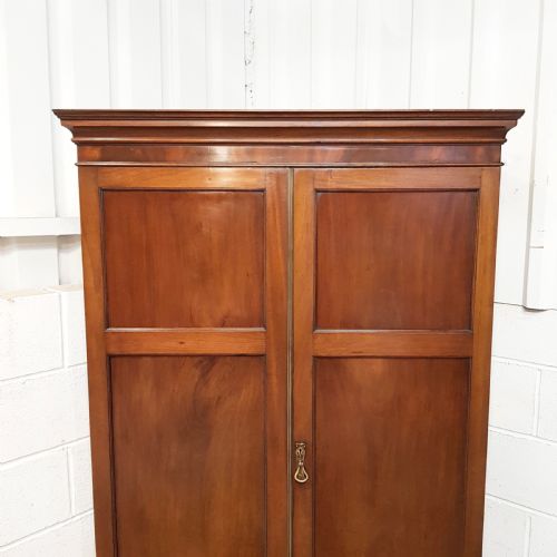 fig 1. ANTIQUE EDWARDIAN TALL. ARROW MAHOGANY WARDROBE C1900