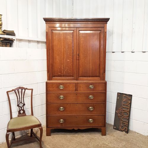 Antique 18th Century Period Oak Press C1780