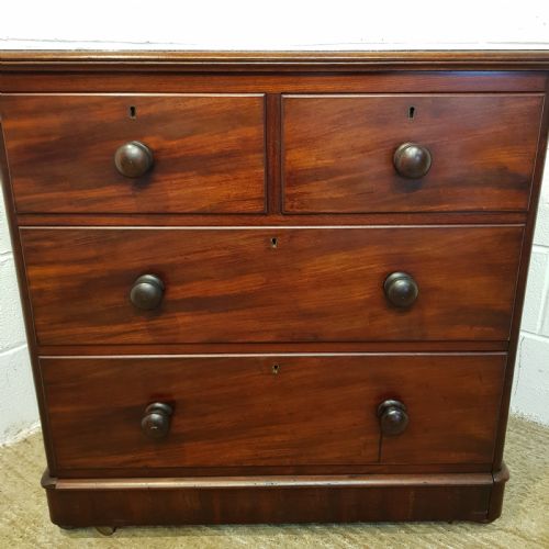 fig 2. ANTIQUE VICTORIAN MAHOGANY SMALL CHEST OF DRAWERS C1880