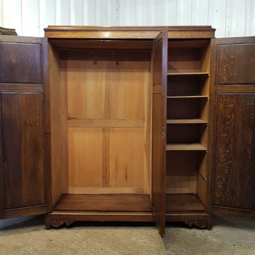 fig 2. ANTIQUE CARVED OAK SMALL TRIPLE WARDROBE C1920