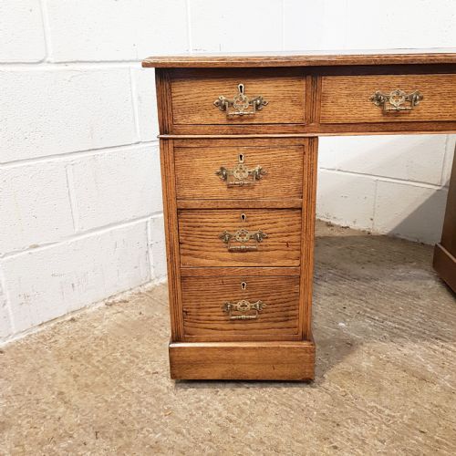 fig 1. ANTIQUE VICTORIAN OAK TWIN PEDESTAL DESK C1880