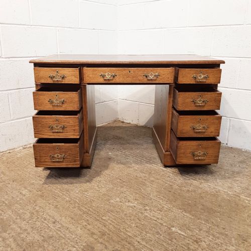 fig 2. ANTIQUE VICTORIAN OAK TWIN PEDESTAL DESK C1880
