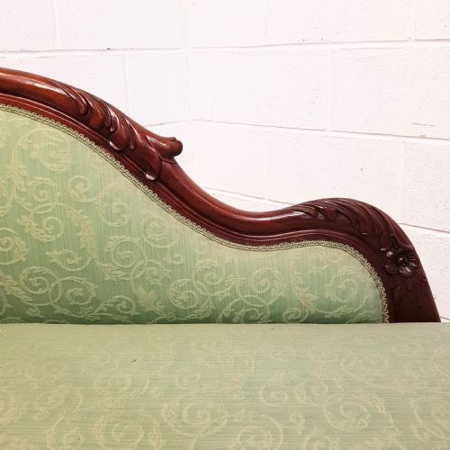 fig 2. ANTIQUE WILLIAM 1V CUBAN MAHOGANY CHAISE LONGUE C1830