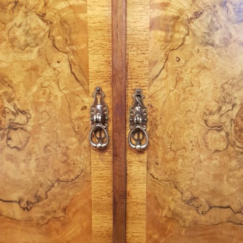 fig 2. ANTIQUE BURR WALNUT NARROW FITTED WARDROBE C1920