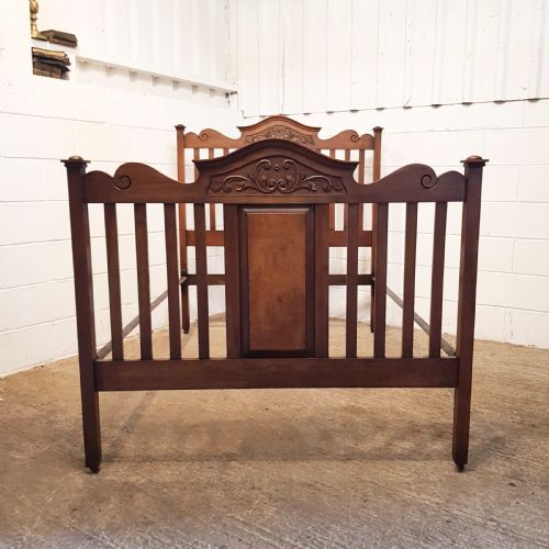 fig 2. ANTIQUE ART NOUVEAU WALNUT DOUBLE BED C1890