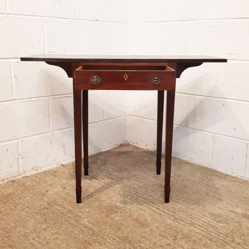 fig 2. ANTIQUE REGENCY INLAID MAHOGANY EXTENDING SOFA TABLE C1820