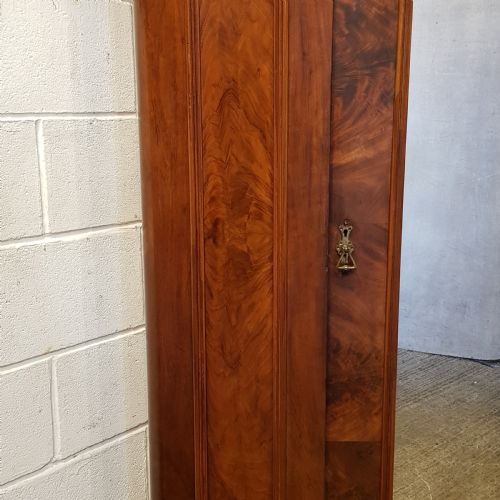 fig 1. ANTIQUE VICTORIAN MAHOGANY SINGLE WARDROBE C1880