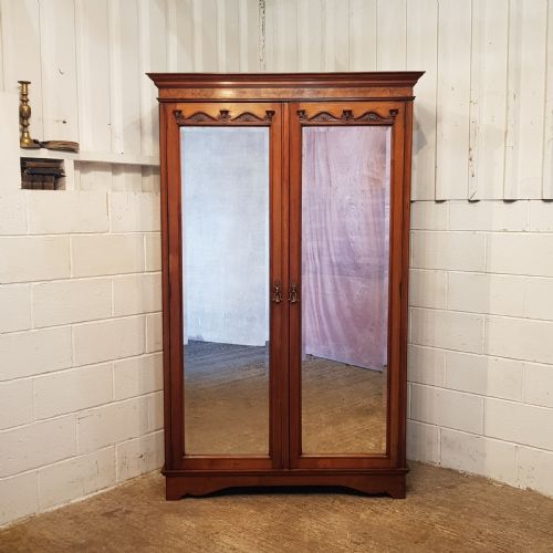 fig 1. ANTIQUE VICTORIAN WALNUT DOUBKE WARDROBE C1880