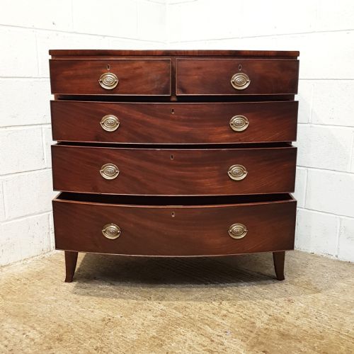 fig 2. ANTIQUE REGENCY MAHOGANY BOW FRONT CHEST OF DRAWERS C1820