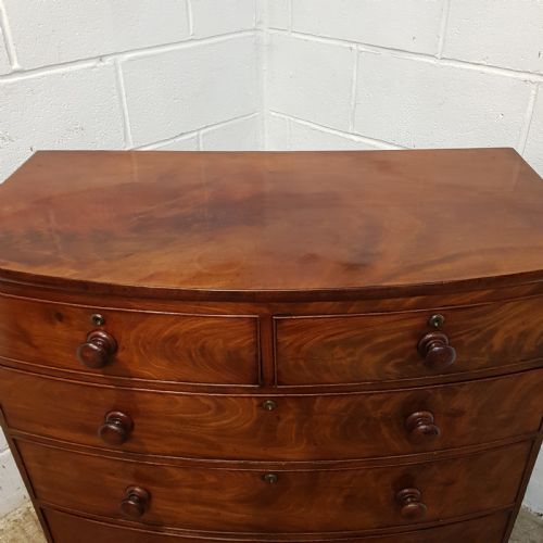 fig 2. ANTIQUE VICTORIAN MAHOGANY BOW FRONT CHEST OF DRAWERS C1880