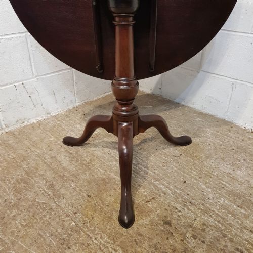 ANTIQUE 18TH CNTURY MAHOGANY TILT TOP TABLE C1780 - ADDITIONAL PHOTO 1