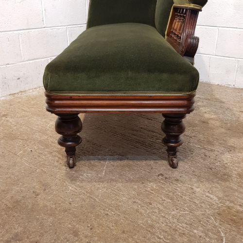 fig 2. ANTIQUE VICTORIAN MAHOGANY SHOW FRAME CHAISE LONGUE C1880