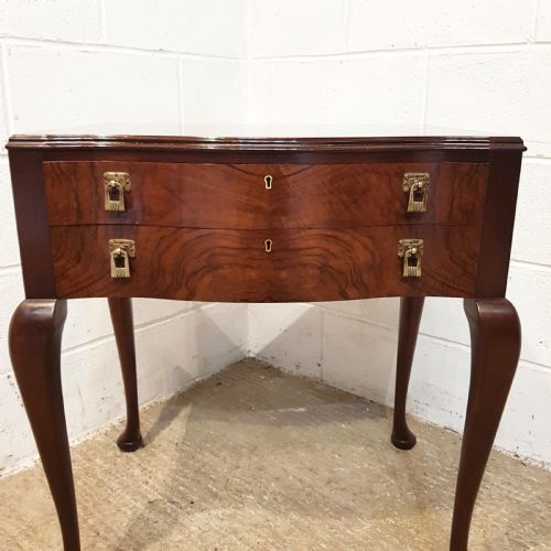 fig 1. ANTIQUE WALNUT SERPENTINE FRONTED SIDE TABLE C1920