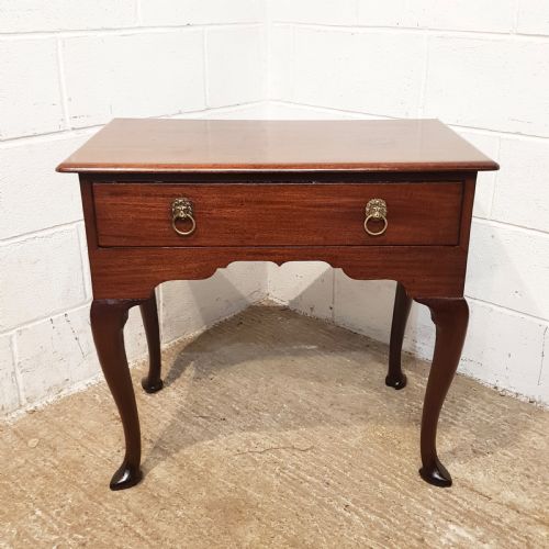 fig 1. ANTIQUE18TH CENTURY MAHOGANY LOW BOY C1780
