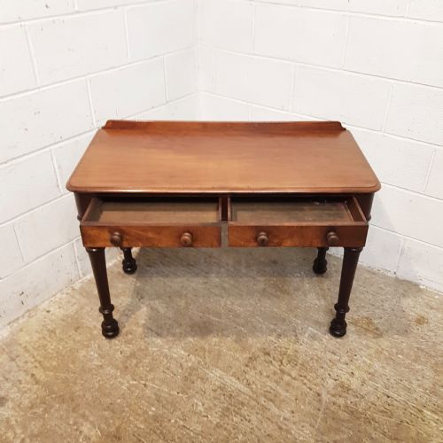 fig 2. ANTIQUE EARLY VICTORIAN MAHOGANY SIDE TABLE C1840