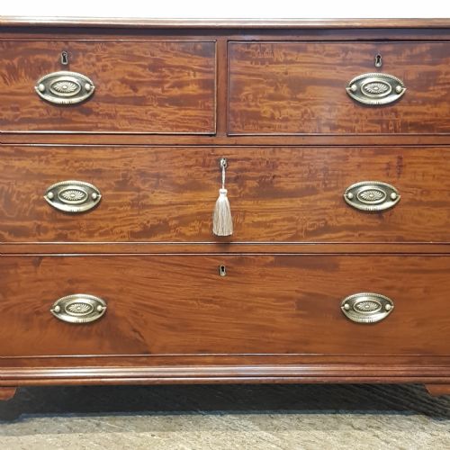 fig 1. ANTIQUE 18TH CENTURY MAHOGANY CHEST OF DRAWERS C1780