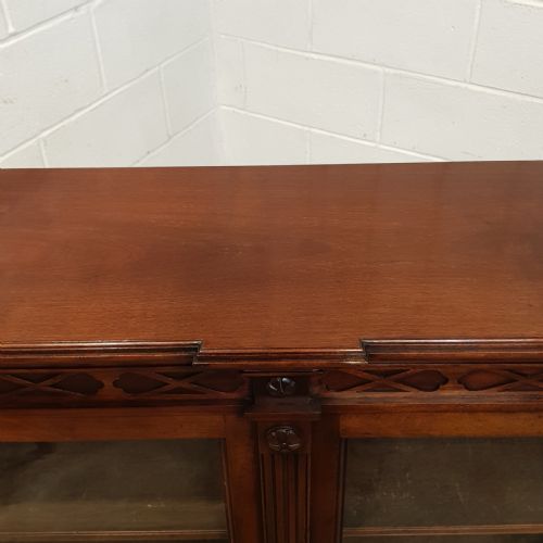 fig 1. ANTIQUE LATE VICTORIAN MAHOGANY GLAZED BOOKCASE C1890