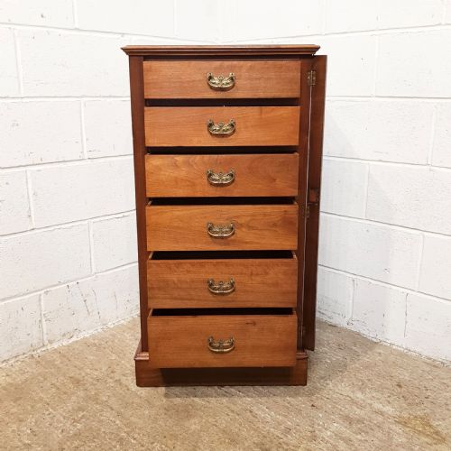 fig 2. ANTIQUE LATE VICTORIAN MAHOGANY WELLINGTON CHEST OF DRAWERS C1890