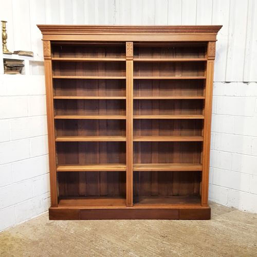fig 1. ANTIQUE LARGE ARTS & CRAFTS GOLDEN OAK OPEN BOOKCASE C1900