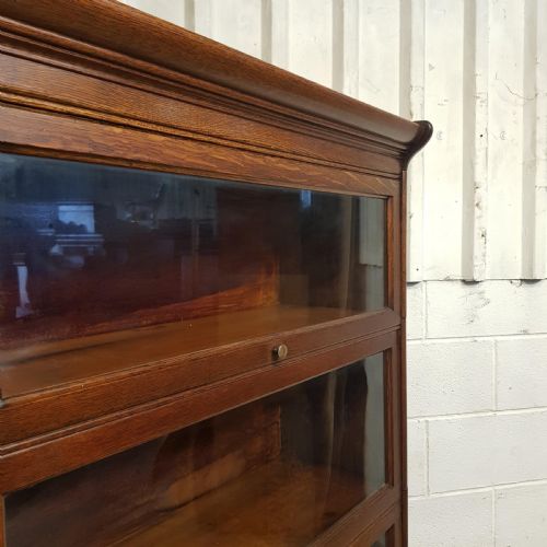 fig 2. ANTIQUE OAK GLOBE WERNICKE SECTIONAL BOOKCASE C1900