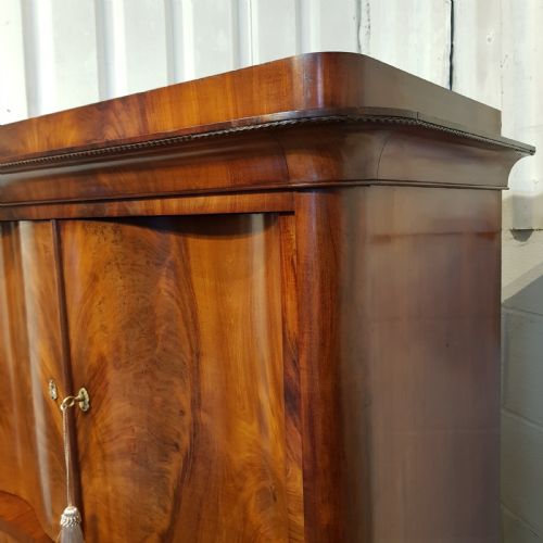 fig 1. ANTIQUE BIEDERMEIER  MAHOGANY CABINET ON CHEST OF DRAWERS C1840