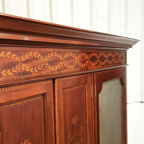 fig 2. ANTIQUE EDWARDIAN INLAID MAHOGANY TRIPLE WARDROBE COMPACTUM C190
