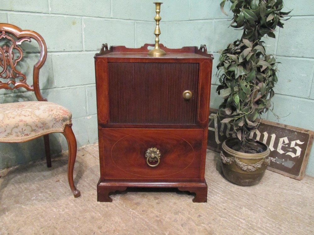 Antique Regency Mahogany Bedside Cabinet c1820
