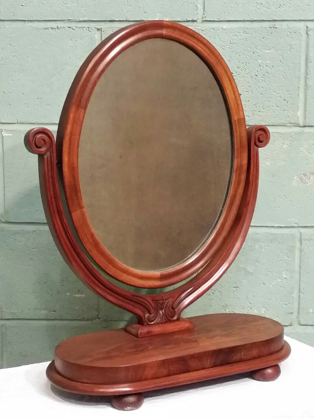 ANTIQUE VICTORIAN MAHOGANY TOILET MIRROR C1860