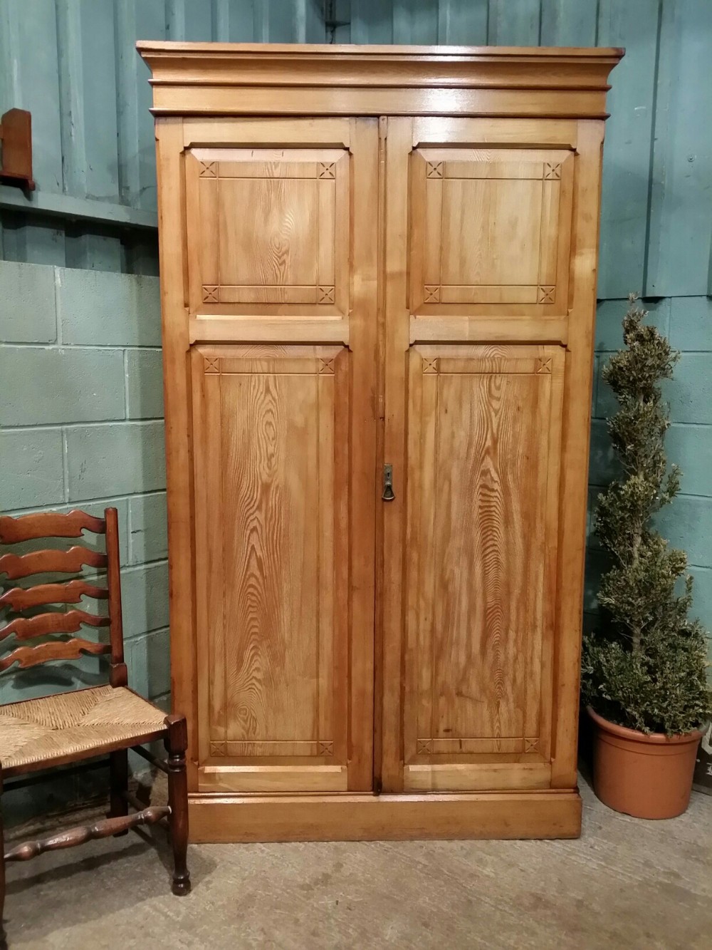 ANTIQUE ASH ARTS & CRAFTS DOUBLE WARDROBE C1890