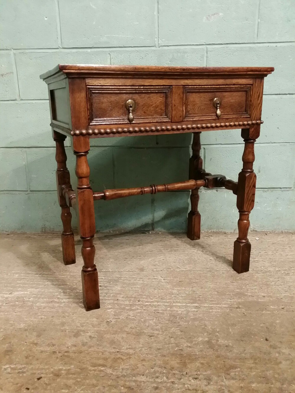 ANTIQUE EDWARDIAN OAK SIDE TABLE  LOWBOY C1900