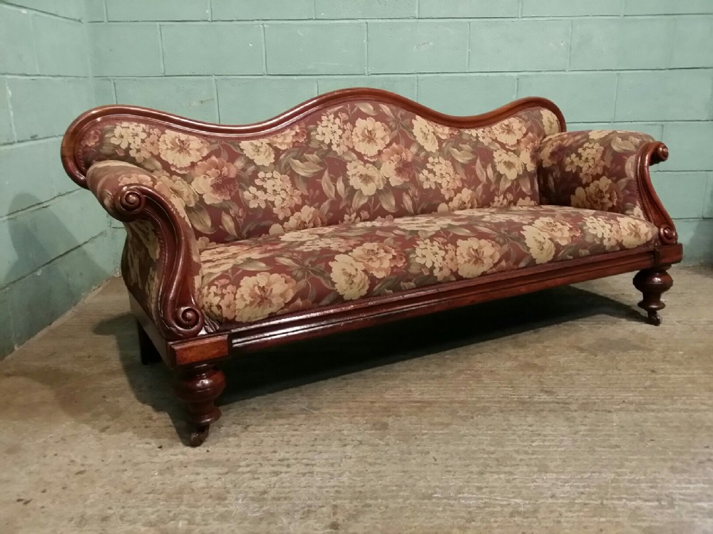 ANTIQUE VICTORIAN MAHOGANY SHOW FRAME SOFA C1880