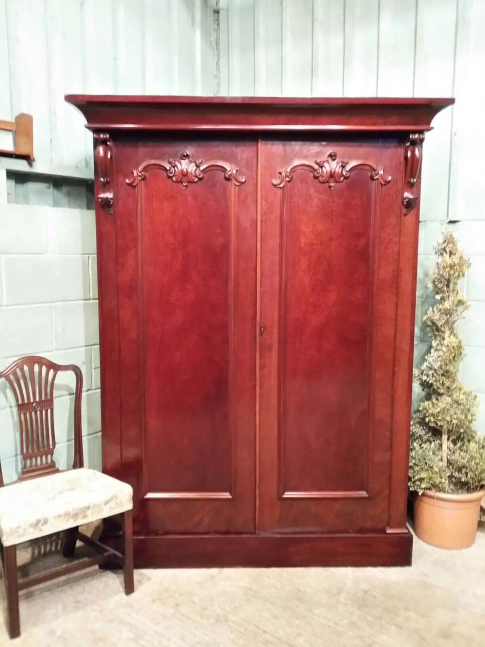 ANTIQUE WILLIAM 1V MAHOGANY DOUBLE WARDROBE COMPACTUM C1830