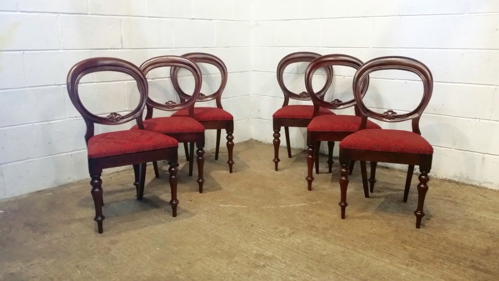 ANTIQUE SET OF SIX VICTORIAN MAHOGANY BALLOON BACK DINING CHAIRS C1880