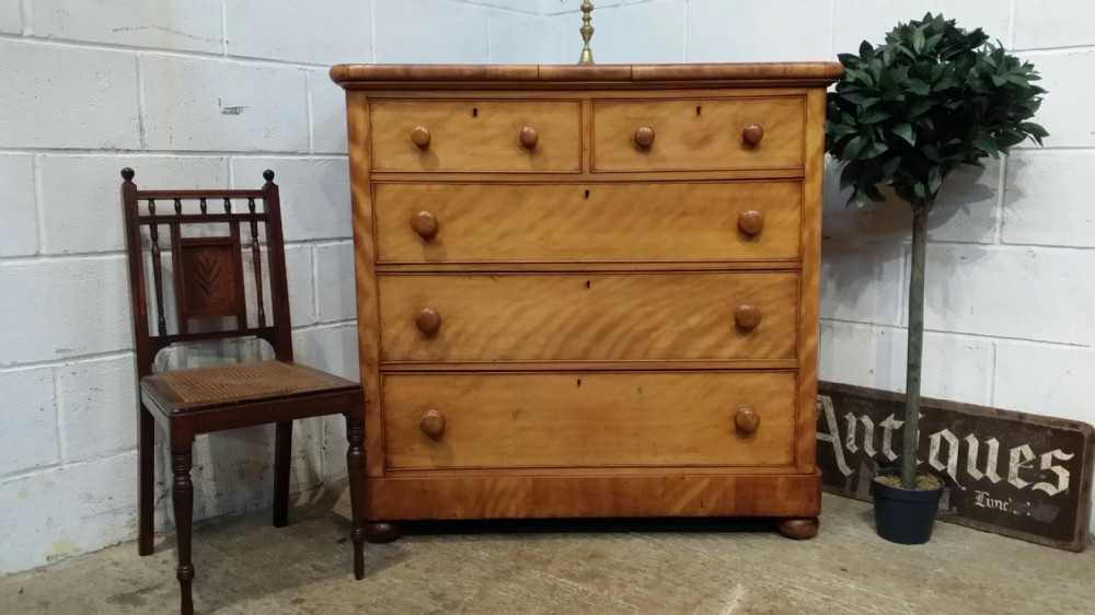 ANTIQUE VICTORIAN SATIN BIRCH CHEST OF DRAWERS C1880