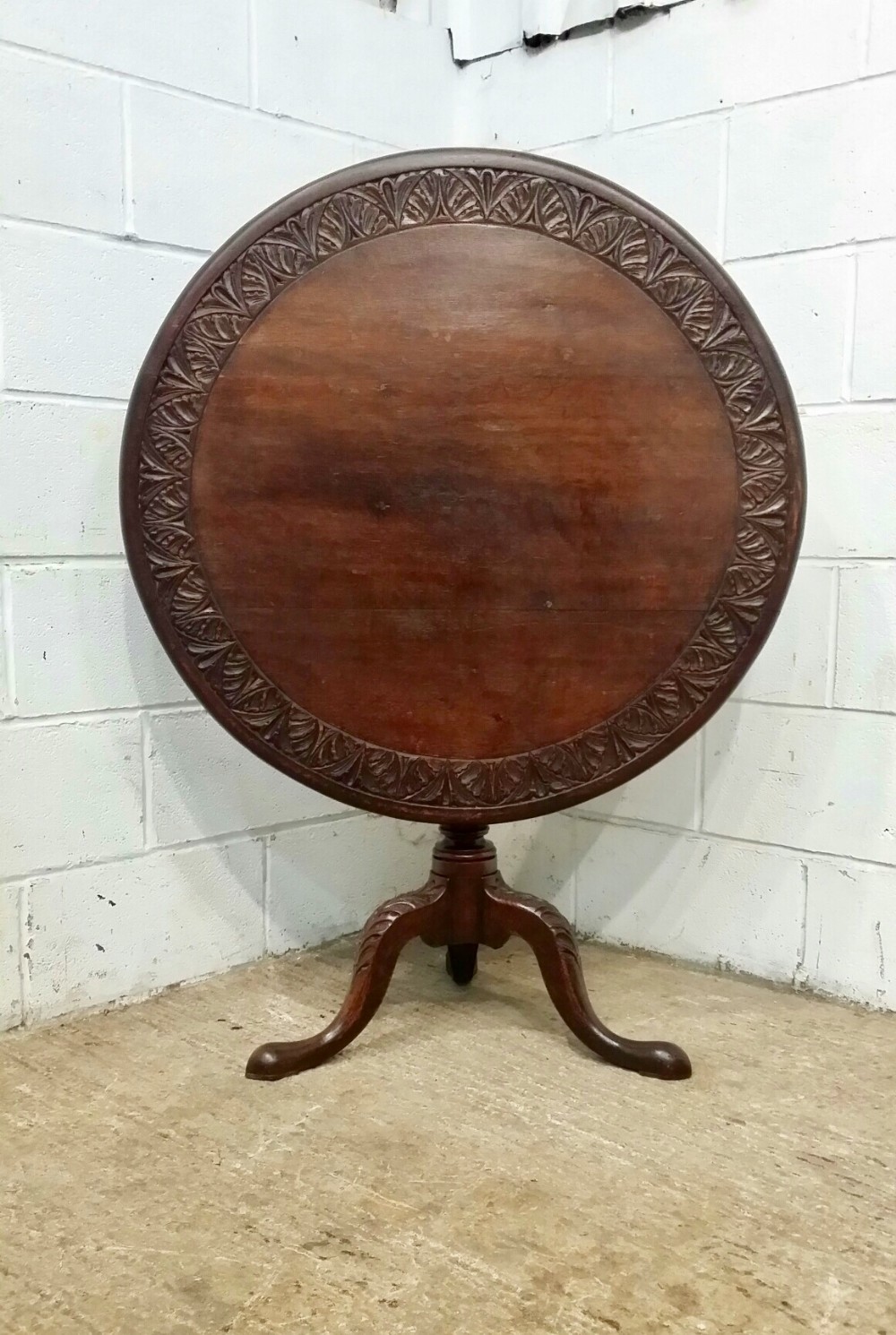 ANTIQUE GEORGIAN PERIOD OAK TILT TOP TEA TABLE C1780