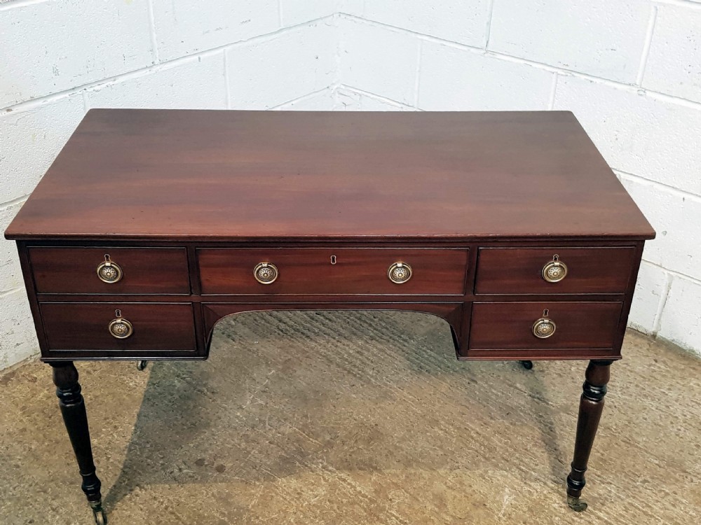 ANTIQUE REGENCY MAHOGANY KNEEHOLE DESK C1820 View II