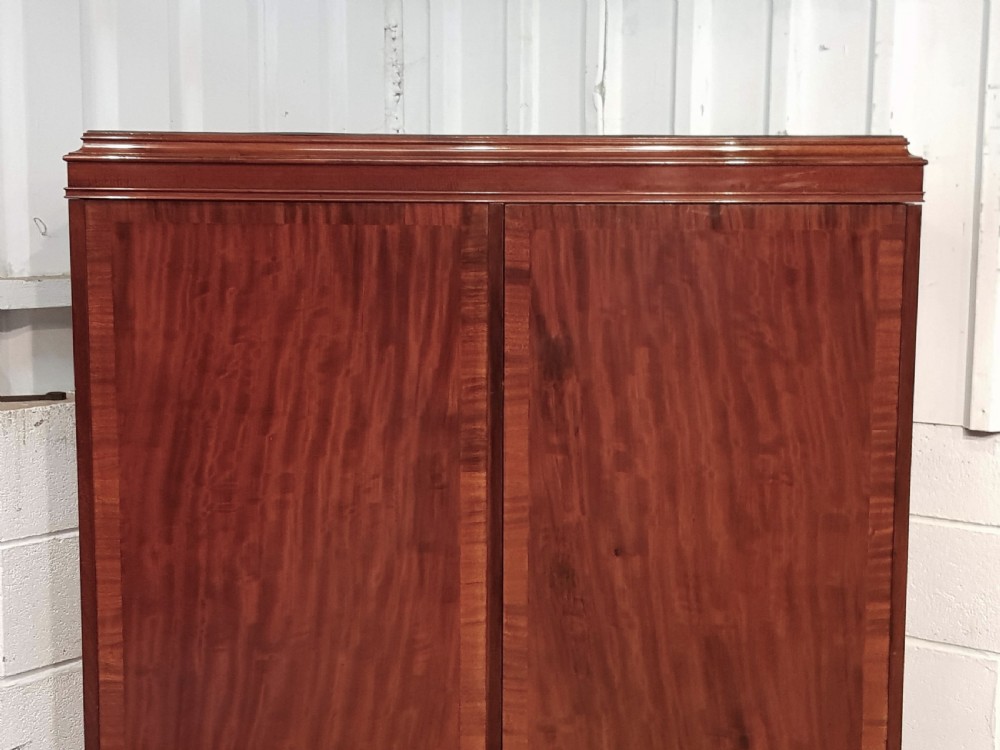 ANTIQUE EDWARDIAN MAHOGANY DOUBLE WARDROBE C1900 View IV