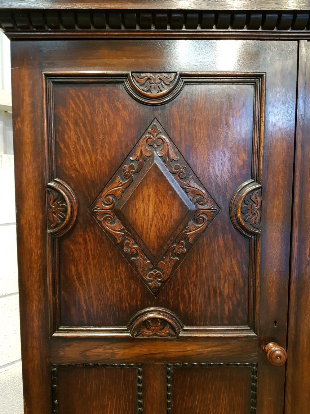 ANTIQUE EDWARDIAN CARVED OAK DOUBLE WARDROBE C1900 View V