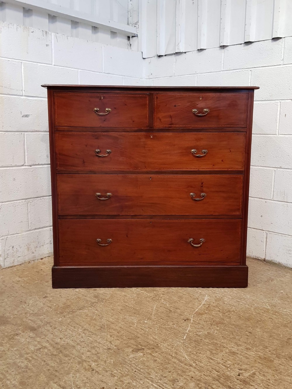 ANTIQUE LARGE EDWARDIAN MAHOGANY CHEST OF DRAWERS C1900 View V