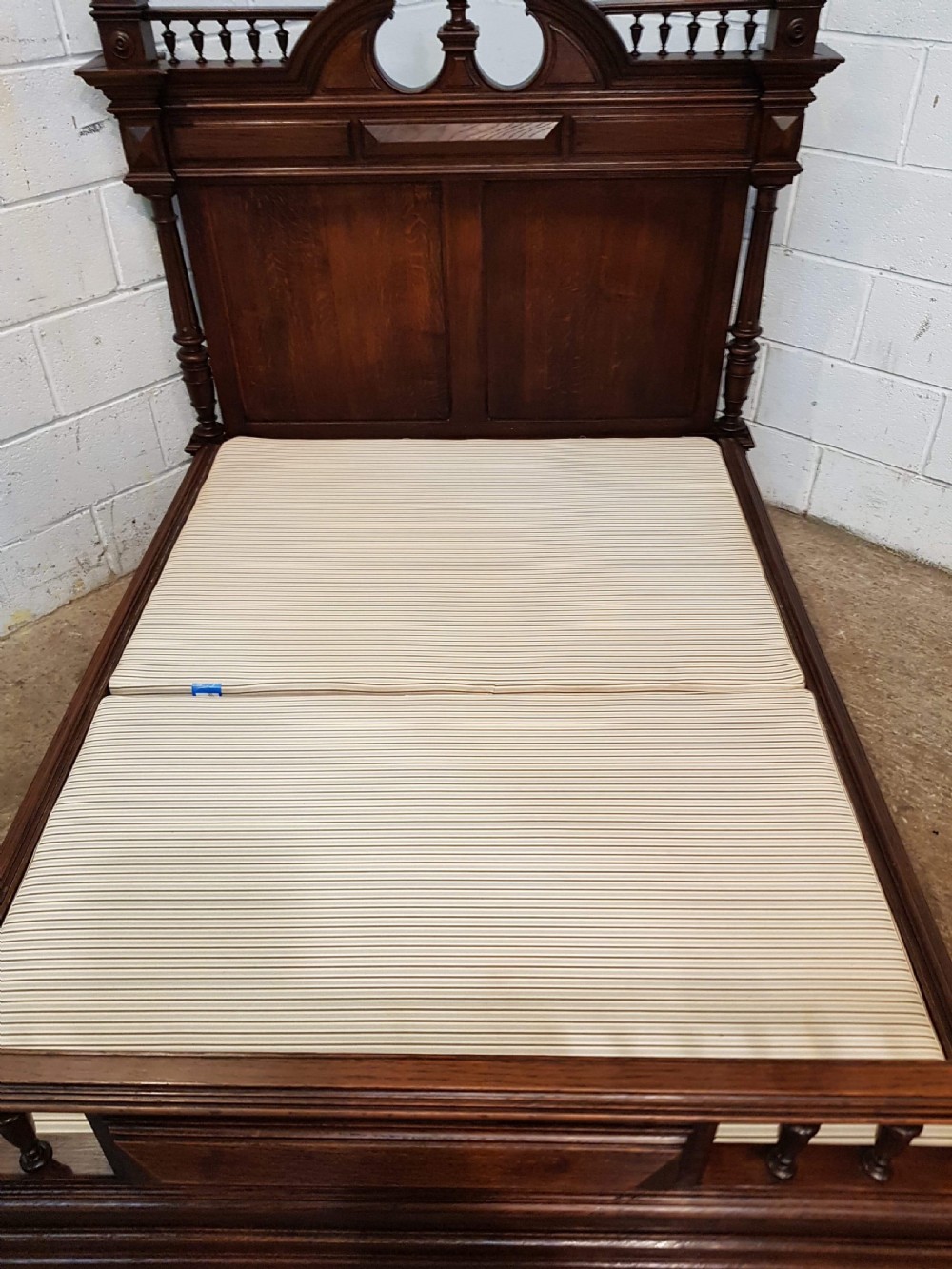 ANTIQUE FRENCH NAPOLEON 111 OAK DOUBLE BED C1880 View III