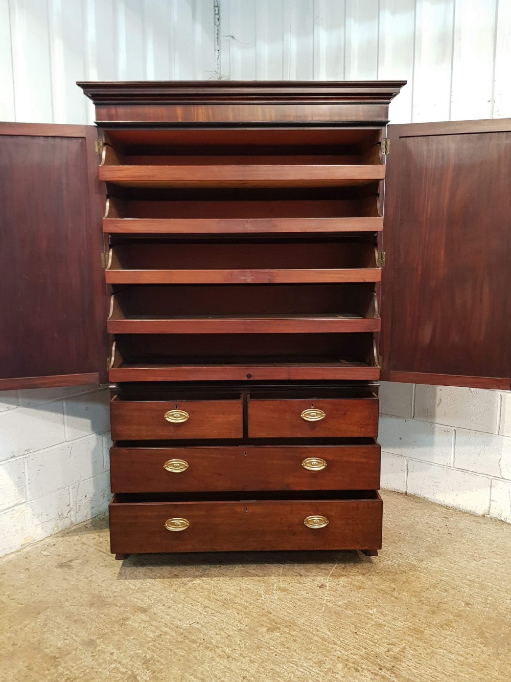 ANTIQUE REGENCY MAHOGANY LINEN CLOTHES PRESS C1820 View II