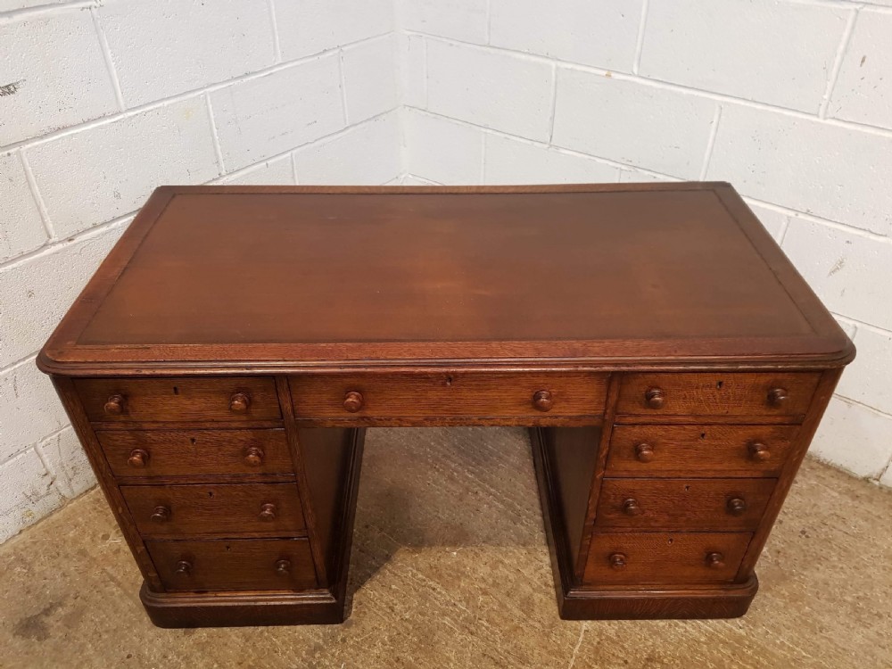 ANTIQUE VICTORIAN OAK TWIN PEDASTAL DESK C1880 View IV