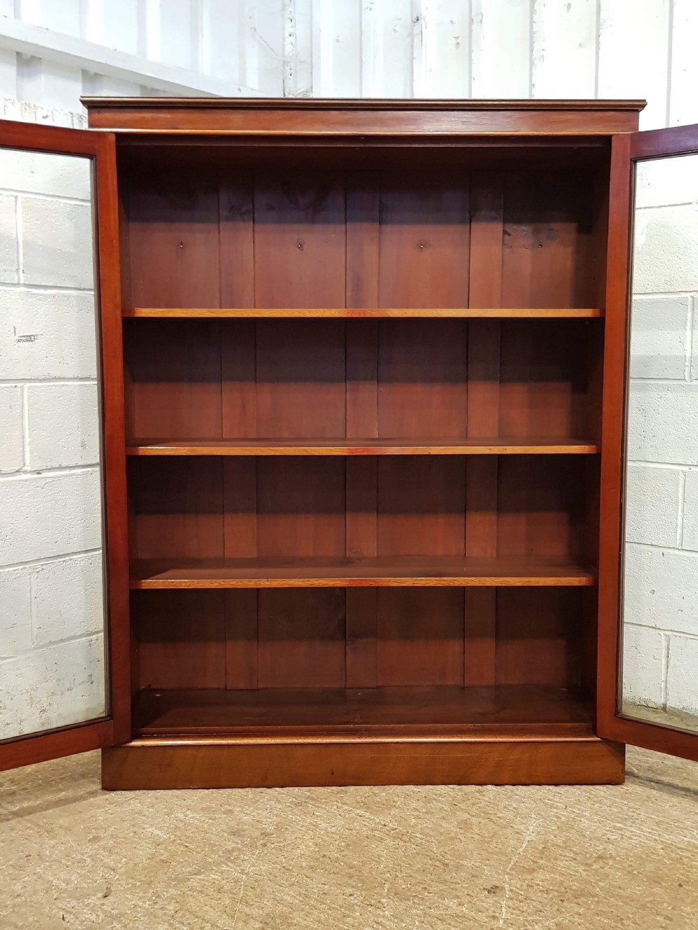 ANTIQUE VICTORIAN MAHOGANY GLAZED BOOKCASE C1880 View III