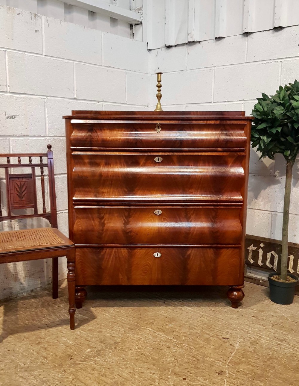 ANTIQUE 19TH CENTURY BIEDERMEIER MAHOGANY CHEST OF DRAWERS C1830