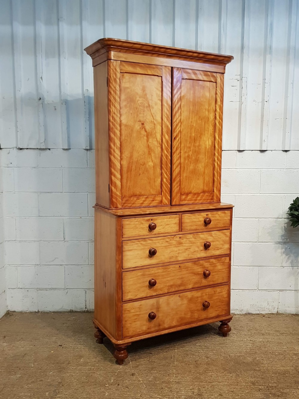 ANTIQUE VICTORIAN SATIN BIRCH LINEN PRESS ON CHEST C1880 View II