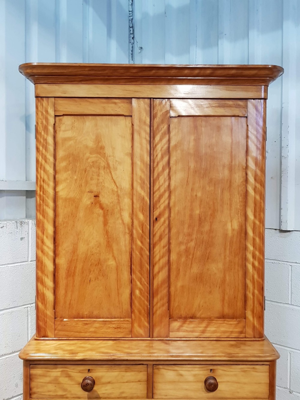 ANTIQUE VICTORIAN SATIN BIRCH LINEN PRESS ON CHEST C1880 View IV