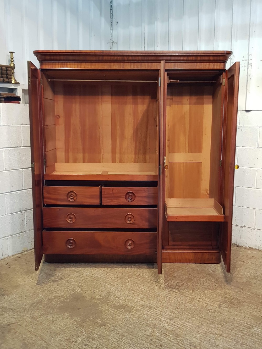 ANTIQUE VICTORIAN MAHOGANY TRIPLE WARDROBE COMPACTUM C1880 View II