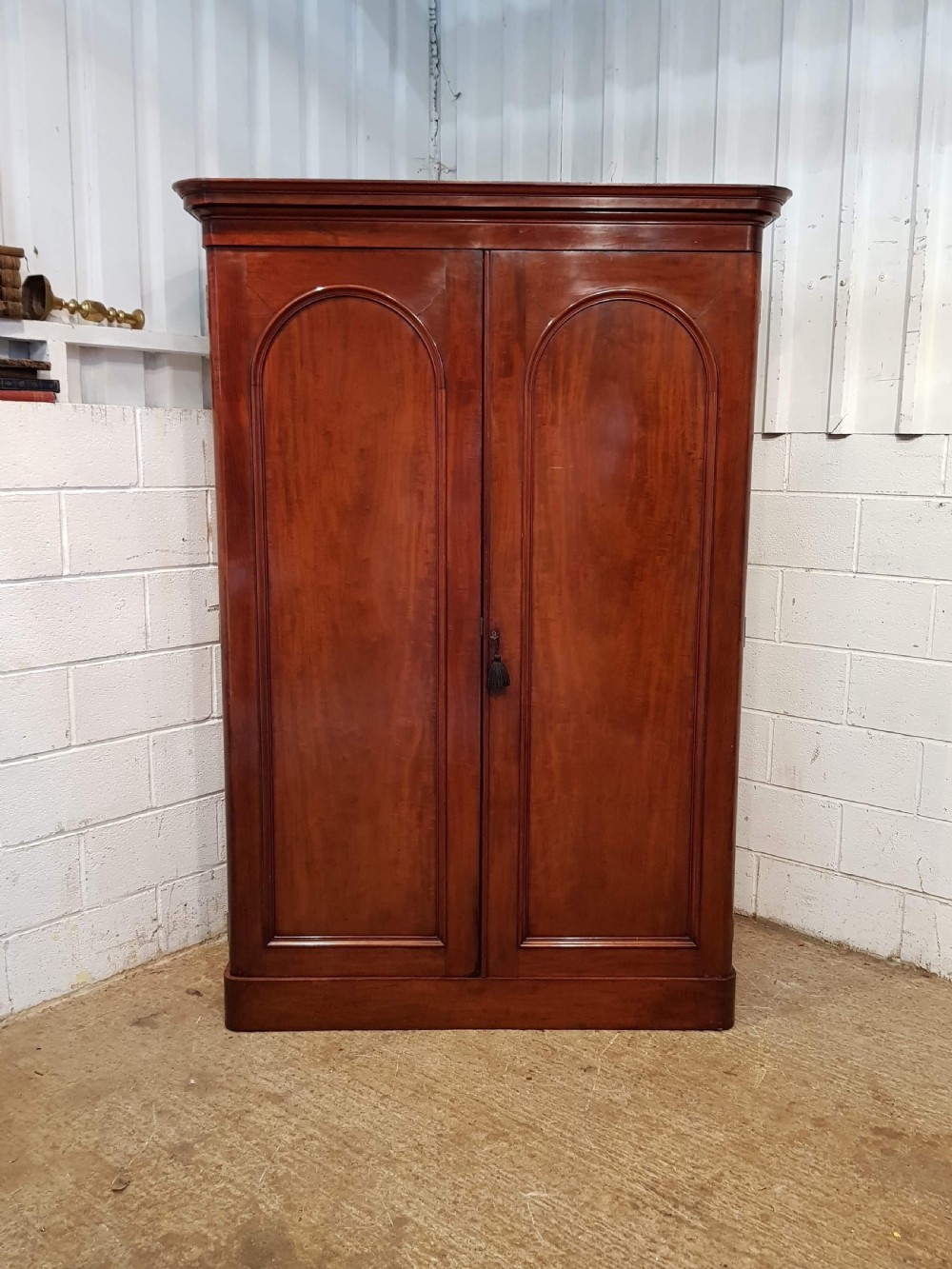 ANTIQUE VICTORIAN MAHOGANY DOUBLE WARDROBE COMPACTUM C1880 View V