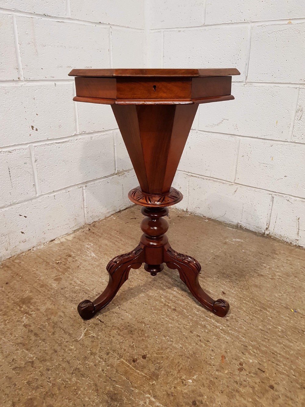 ANTIQUE VICTORIAN WALNUT INLAID TRUMPET SEWING BOX TABLE C1870 View V