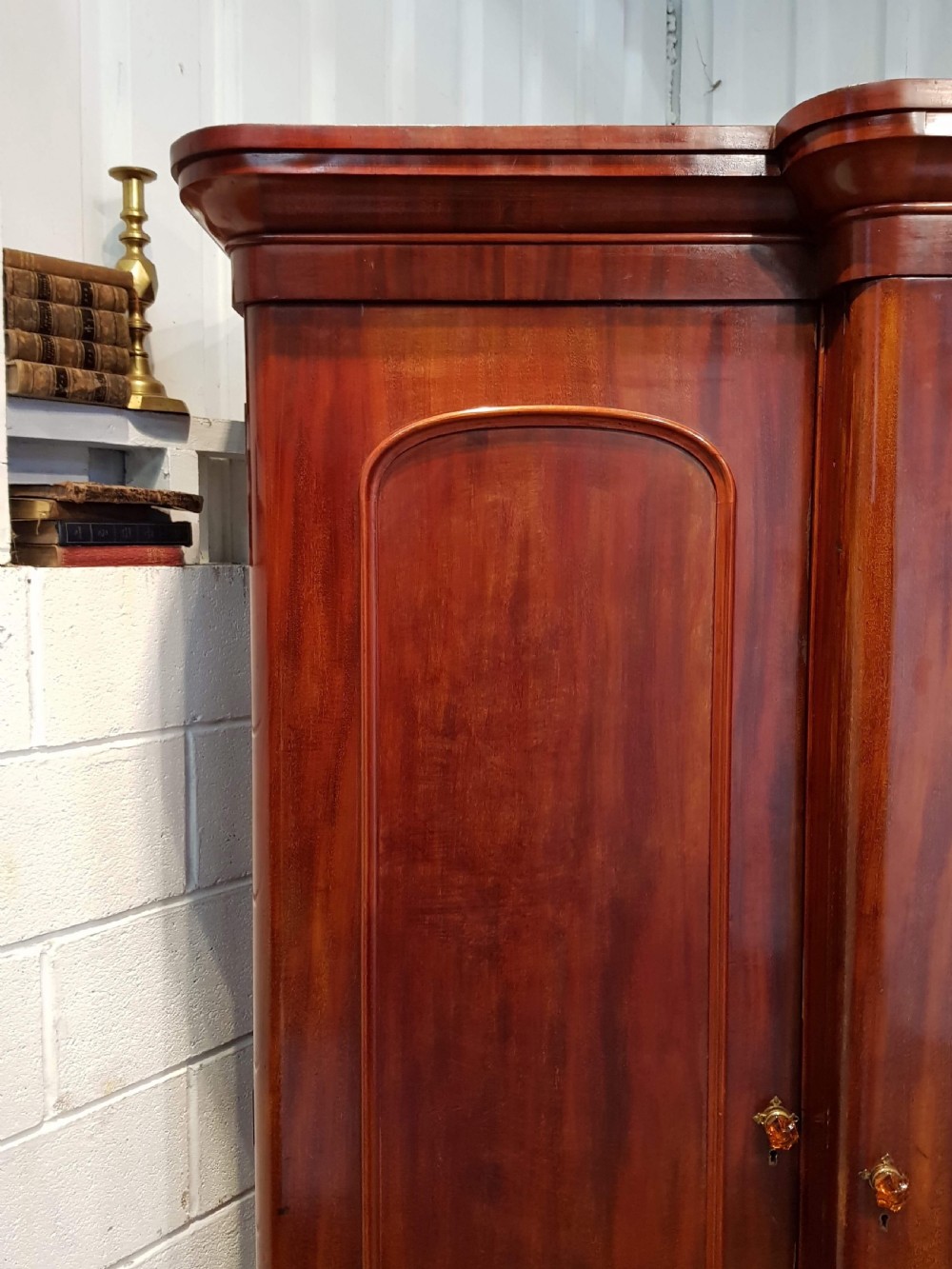ANTIQUE VICTORIAN MAHOGANY BREAKFRONT TRIPLE WARDROBE COMPACTUM C1880 View IV